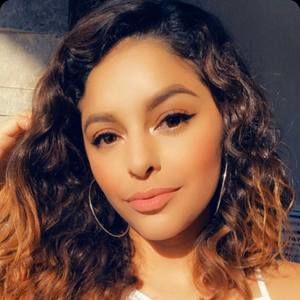 Meet your Posher, Lucy